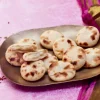 12 mini cheese naans