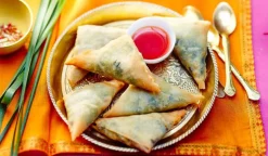 6 samossas aux légumes avec sauce aigre-douce