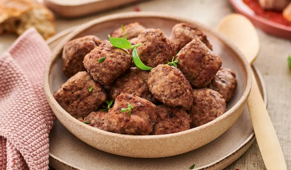 Boulettes au boeuf crues