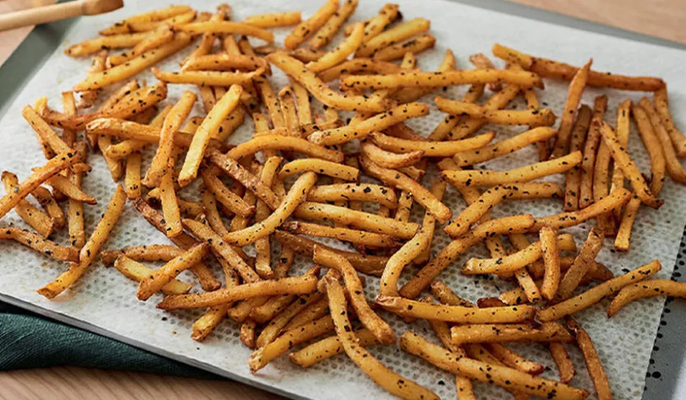 Inédites aux épices, pommes de terre avec peau