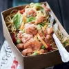 Noodle box crevettes sauce curry rouge