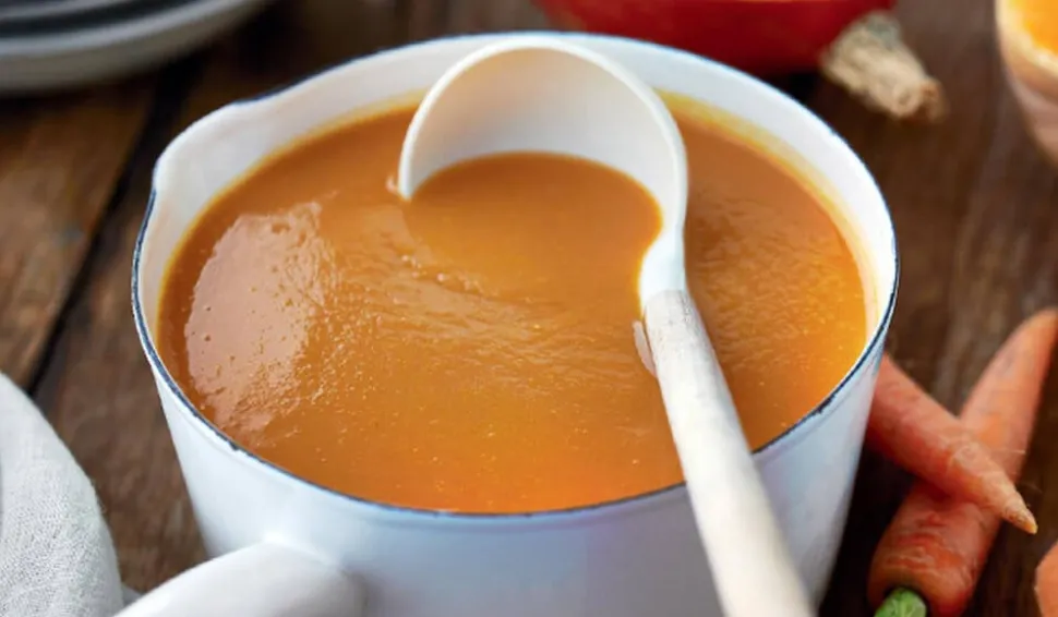 Potage courge butternut, patate douce, carotte